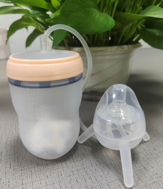 Kids' Easy Sip Silicone Cup